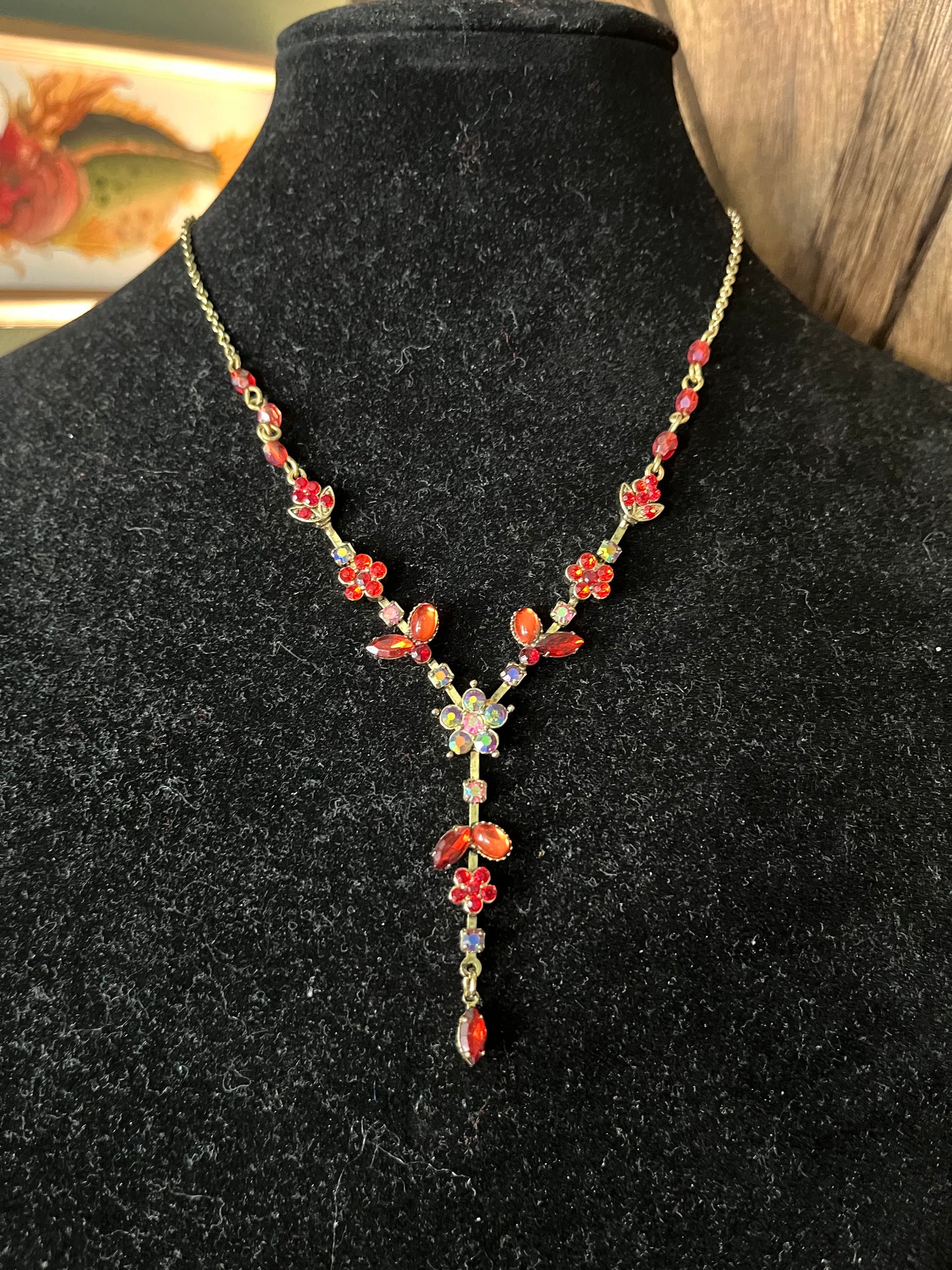 Crimson Oath — Avon Y2K Necklace